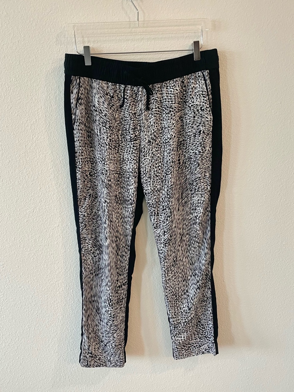 Banana Republic Abstract Textured Print Track Pants Drawstring Waist M